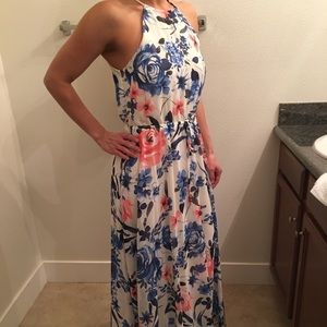Lulu’s floral Maxi dress